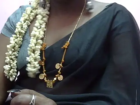 Hot akshara online show from 03-28-26, 01:54