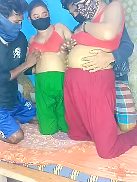 ArishaCouple online show from 01-11-25, 06:24