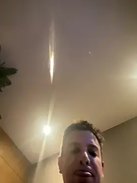 Diegovers online show from 05-21-26, 01:34