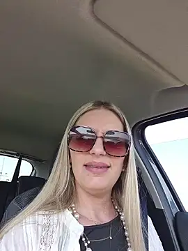 Lydie off online show from 03-22-26, 01:14