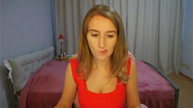 Sophiloren online show from 06-13-26, 03:54