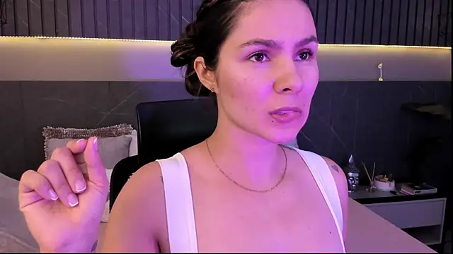 SofiaG  online show from 03-02-26, 11:55