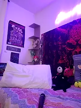 Sarah-Stoner online show from 07-23-26, 08:51