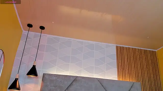 Snapshot of Ada__lee_ chatting on 02-19-25, 11:28 Ada lee online show from 02-19-25, 11:28