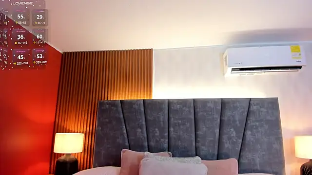 Snapshot of Ada__lee_ chatting on 11-08-25, 01:28 Ada lee online show from 11-08-25, 01:28