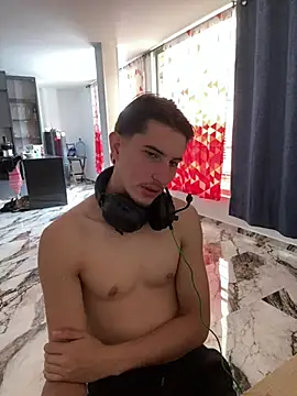 oliver Lz online show from 03-04-26, 01:39