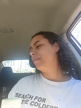 cinnaminnie online show from 03-17-25, 03:50