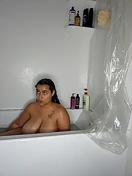 cinnaminnie online show from 03-20-26, 02:44