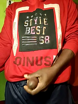 Snapshot of Hunter_boy9 chatting on 01-08-26, 11:18 Hunter boy9 online show from 01-08-26, 11:18