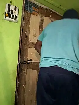 Snapshot of Hunter_boy9 chatting on 01-14-26, 04:23 Hunter boy9 online show from 01-14-26, 04:23