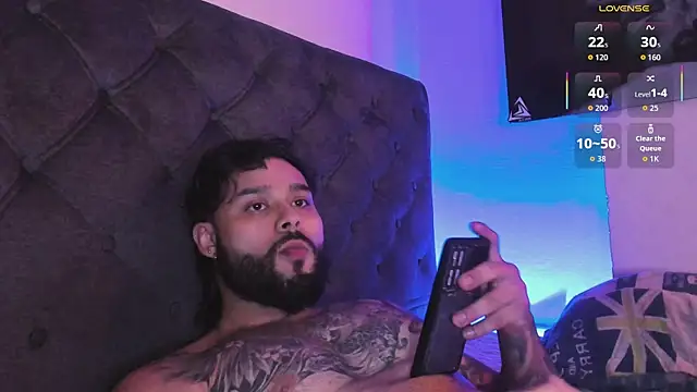 Snapshot of jeremygerard_ chatting on 10-13-25, 01:00 jeremygerard online show from 10-13-25, 01:00