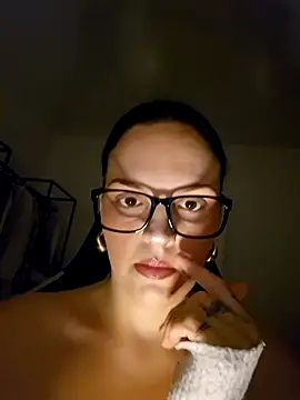 Jujuicy 97 online show from 12-05-25, 06:37