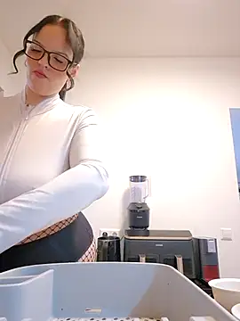 Jujuicy 97 online show from 02-15-26, 09:08