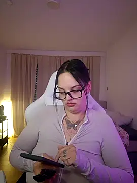 Jujuicy 97 online show from 04-09-26, 06:13