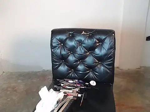 Snapshot of Bunny_bel chatting on 02-05-26, 04:28 Bunny bel online show from 02-05-26, 04:28