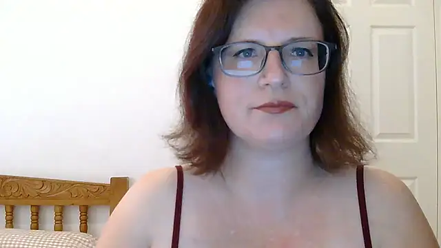 CrimsonMistress online show from 11-27-25, 10:45