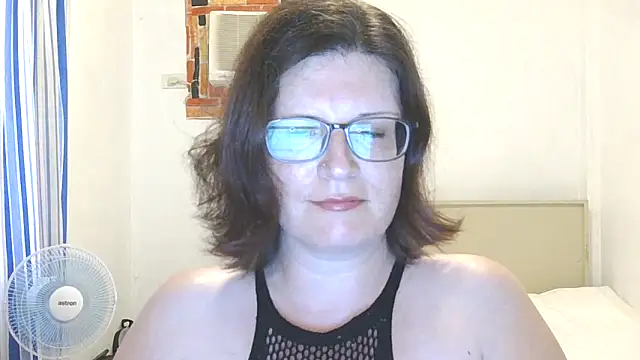 CrimsonMistress online show from 01-07-26, 10:23