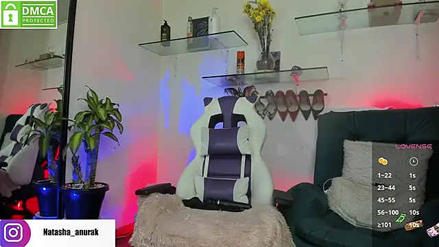 natashaanurak online show from 01-16-25, 01:06