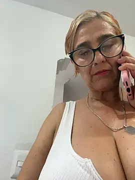 anastasia and jordan online show from 04-19-26, 06:32