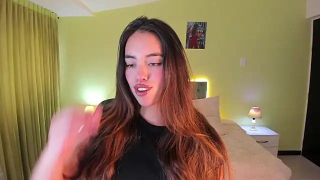 Snapshot of _Charlotte_evans_1 chatting on 11-10-25, 09:03 Charlotte evans 1 online show from 11-10-25, 09:03