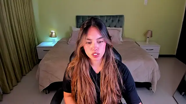  Charlotte evans 1 online show from 06-09-26, 07:58
