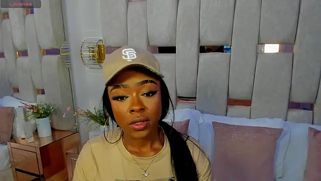 Snapshot of mia_schwarz chatting on 01-24-25, 09:58 mia schwarz online show from 01-24-25, 09:58