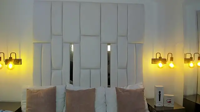 Snapshot of mia_schwarz chatting on 09-10-25, 05:02 mia schwarz online show from 09-10-25, 05:02