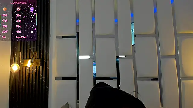 Snapshot of mia_schwarz chatting on 10-06-25, 01:30 mia schwarz online show from 10-06-25, 01:30