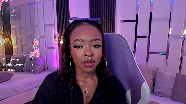 Snapshot of mia_schwarz chatting on 11-08-25, 03:23 mia schwarz online show from 11-08-25, 03:23