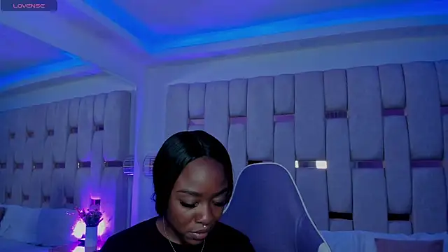 mia schwarz online show from 03-13-26, 09:43