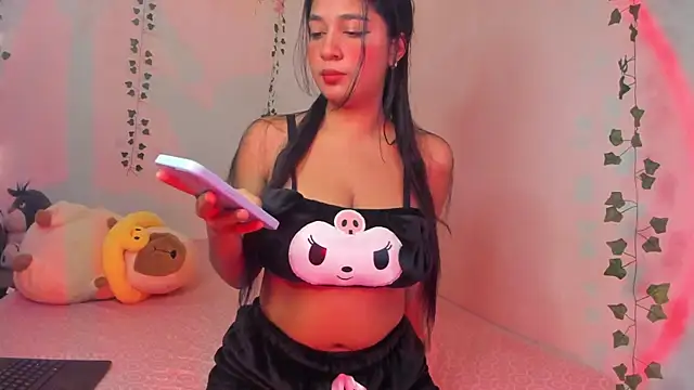 Mikubani18 online show from 12-28-24, 01:29