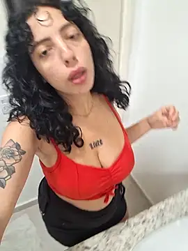 Sweet-diamondxxx online show from 12-22-25, 02:36