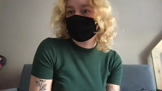 DirtyAlexIs online show from 10-22-25, 07:41