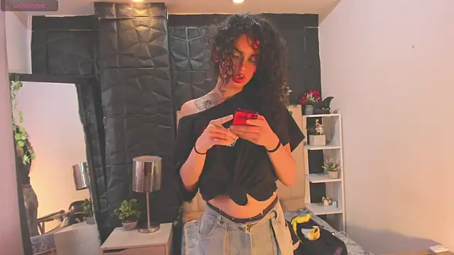 amapola hs online show from 04-25-26, 02:03