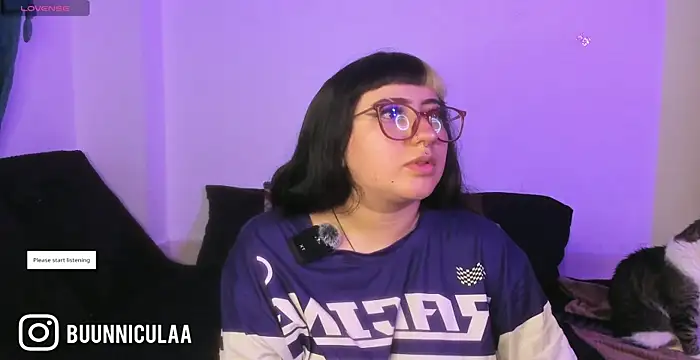 larissa01  online show from 02-17-26, 09:21