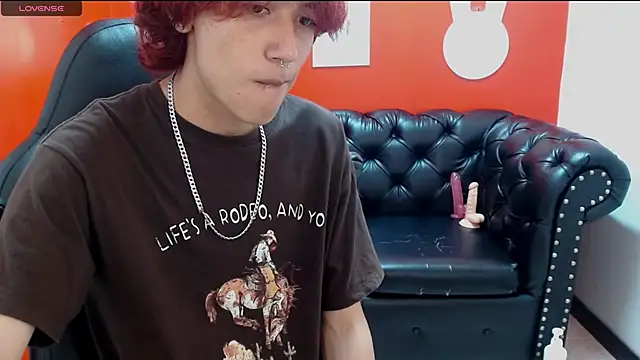 Stephan Queens online show from 12-03-24, 01:30