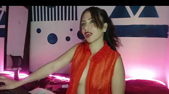 Camilleparist online show from 12-10-24, 08:27