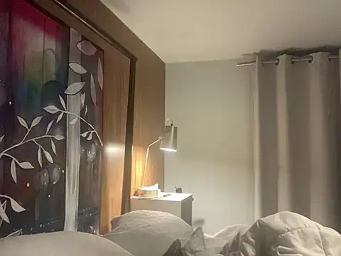 Audrey hotty online show from 03-23-25, 01:09