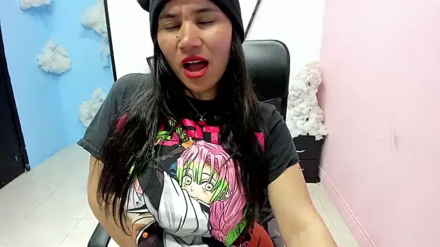 Saylor Lee22 online show from 09-25-25, 04:05