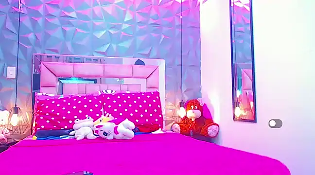 Doll IvannaTs online show from 02-20-25, 10:59