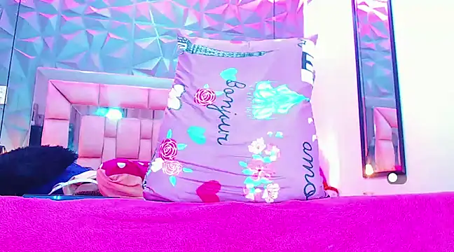 Doll IvannaTs online show from 02-21-25, 02:06