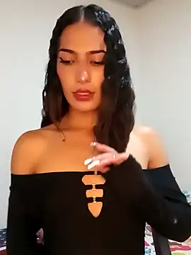 Lanna hott  online show from 01-20-25, 10:04