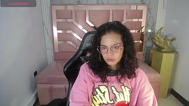 Tyna ch online show from 01-15-25, 04:21