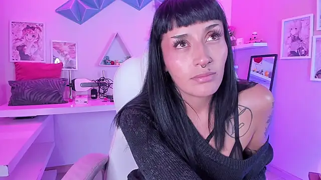 Valkiria ponce online show from 04-25-26, 04:59