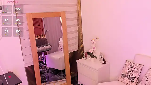 mrs griseld  online show from 04-24-26, 07:05