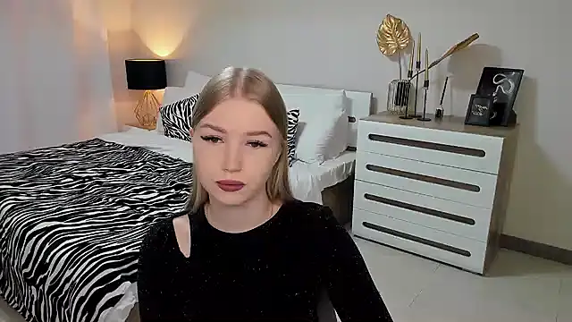 shy  lady online show from 03-20-25, 06:20