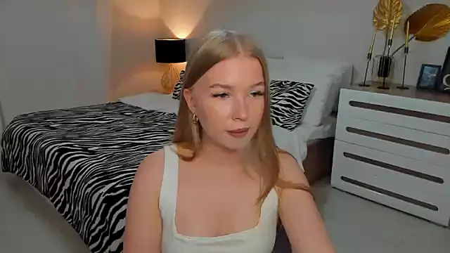 shy  lady online show from 05-20-26, 06:03