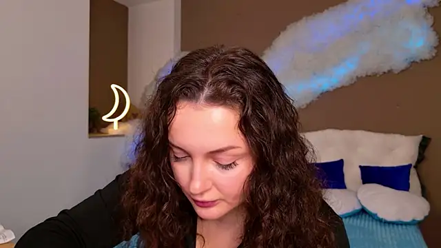 GloriNichols online show from 11-11-25, 10:48