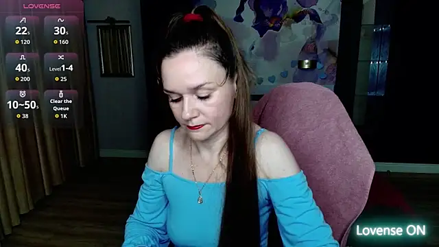 AriaGray online show from 06-12-26, 01:37