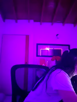 AbbyBaker222 online show from 11-14-25, 09:30